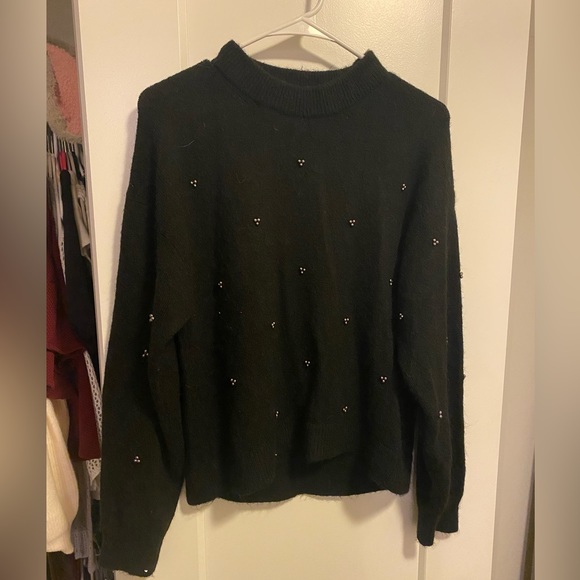 H&M black sweater with bead embellishments - Picture 1 of 3